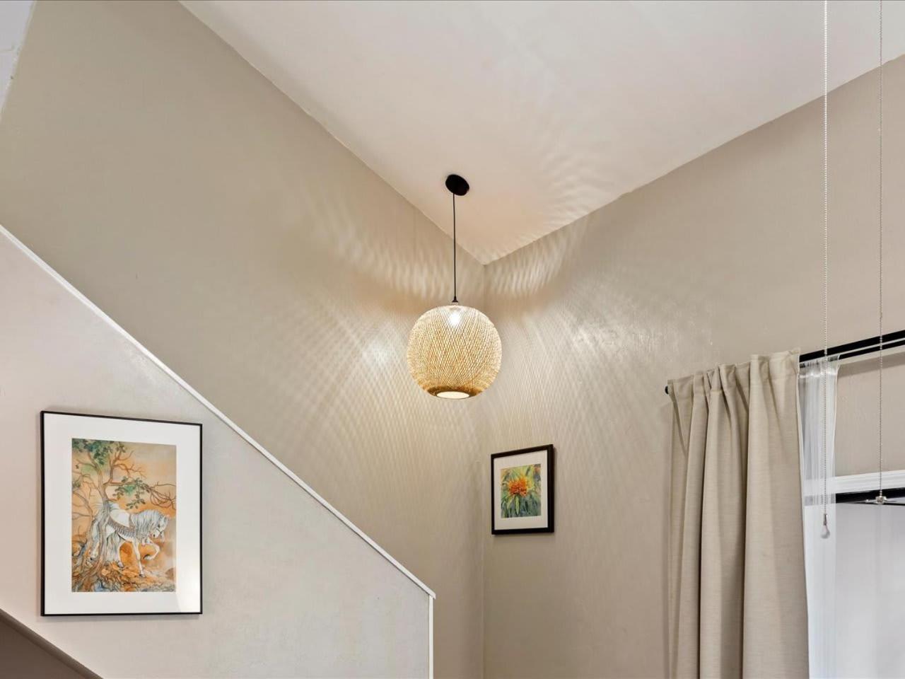 Artist'S Tower Townhome Just Renovated W Loft ゲインズビル エクステリア 写真