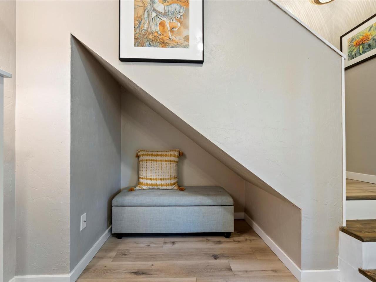 Artist'S Tower Townhome Just Renovated W Loft ゲインズビル エクステリア 写真